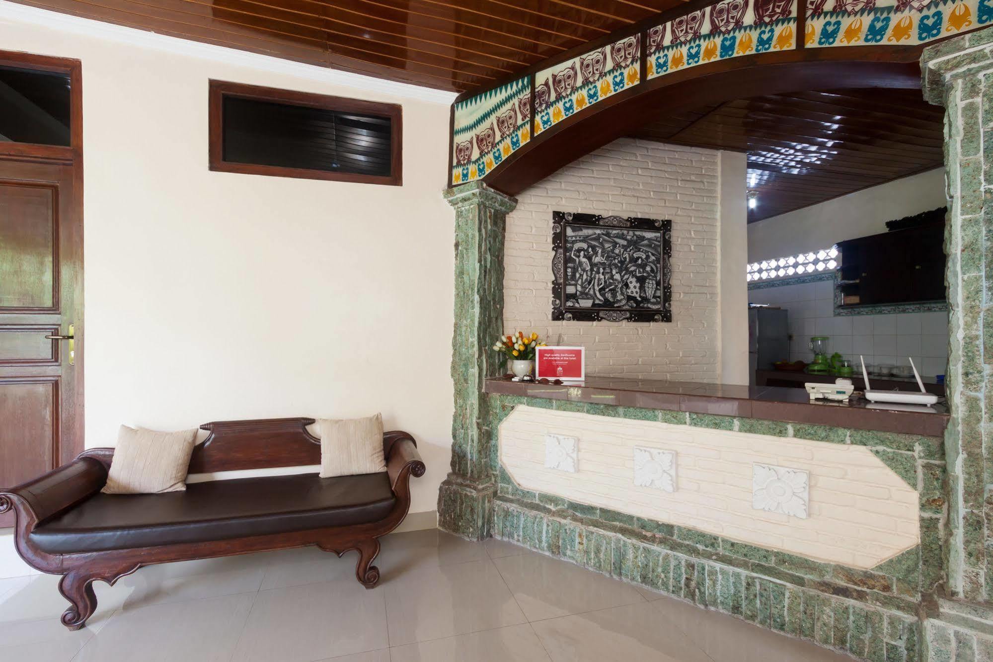 Zen Rooms Sanur Blanjong Sekawaru Εξωτερικό φωτογραφία
